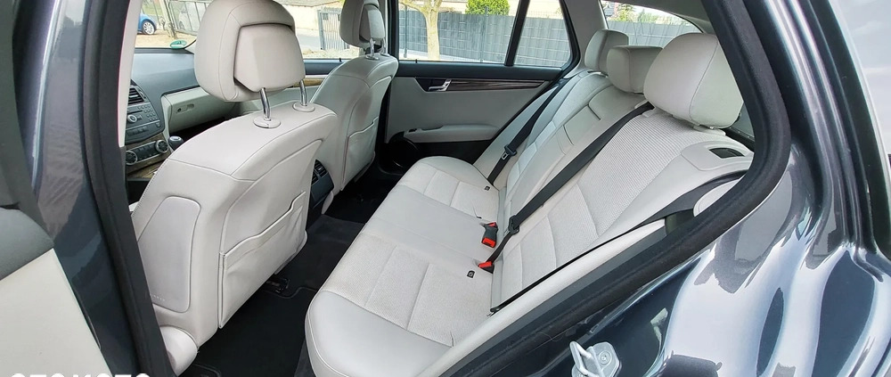 Mercedes-Benz Klasa C cena 33950 przebieg: 204000, rok produkcji 2009 z Łask małe 781